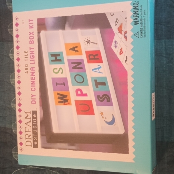 dream studio Toys Nwt Fun Cinema Light Box Kit Poshmark